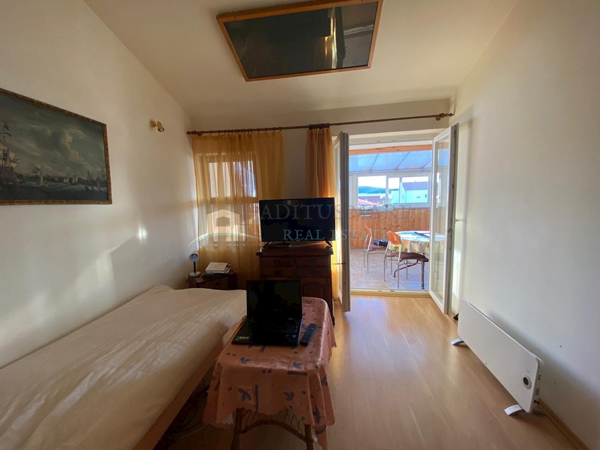 Apartma Naprodaj - ŠIBENSKO-KNINSKA  Vodice