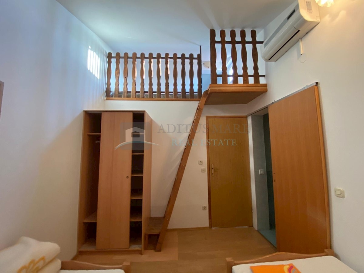 Flat For sale - ŠIBENSKO-KNINSKA  VODICE 