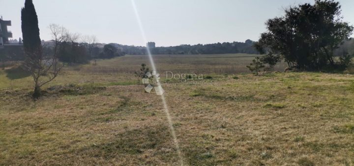 Grundstück zu verkaufen 6565 m² – Pula