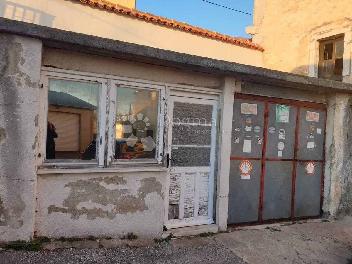 Lokal użytkowy Na sprzedaż - PRIMORSKO-GORANSKA  Bakar