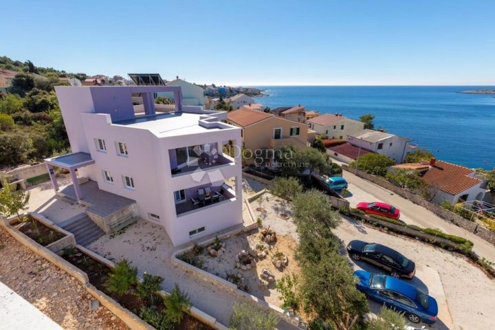 Casa in vendita 389 m² – Ražanj