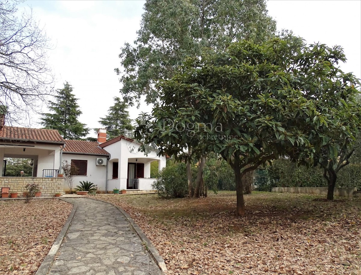 Casa In vendita - ISTARSKA  POREČ 