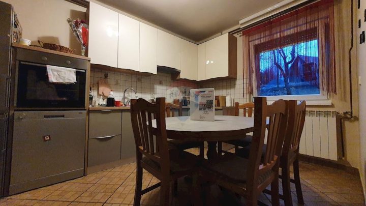 Casa in vendita 350 m² – Gomirje