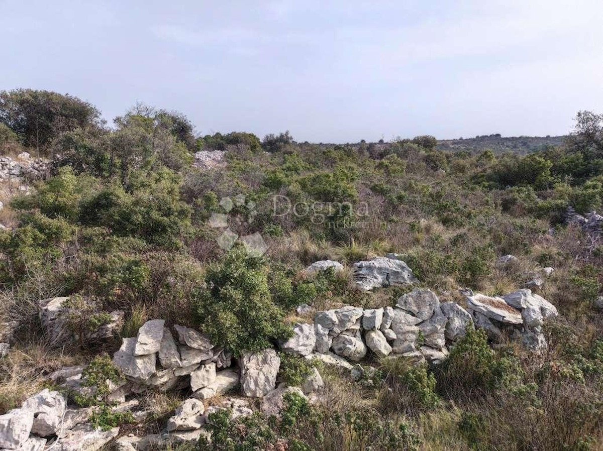 Terreno In vendita - ŠIBENSKO-KNINSKA  PRIMOŠTEN 