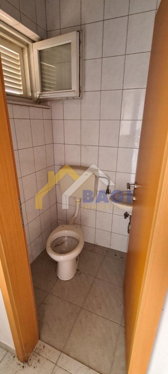 Flat For sale - ZADARSKA  PAKOŠTANE 