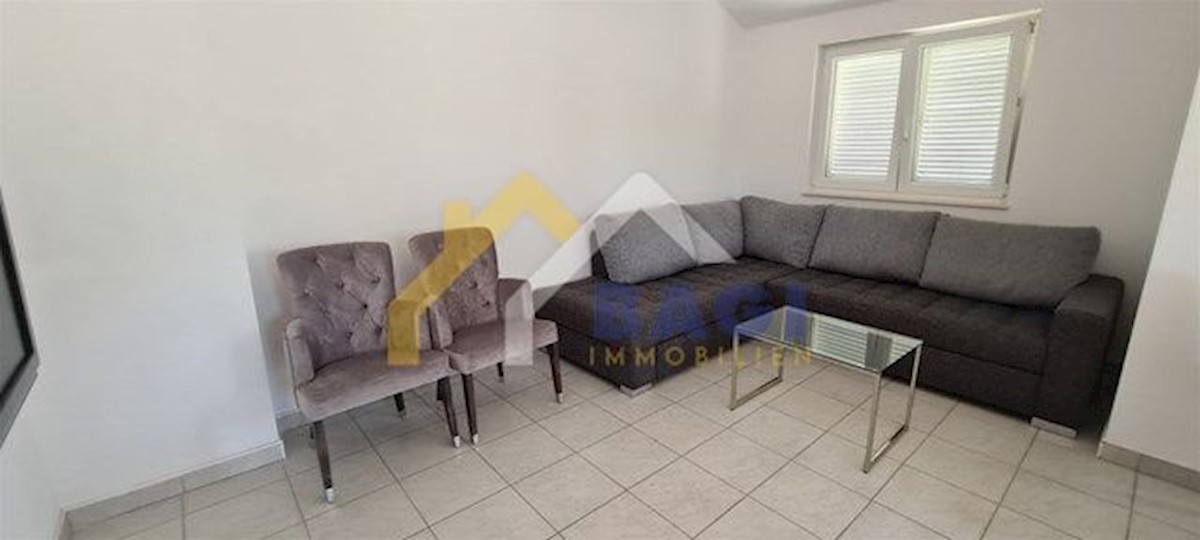 Flat For sale - ZADARSKA  PAKOŠTANE 