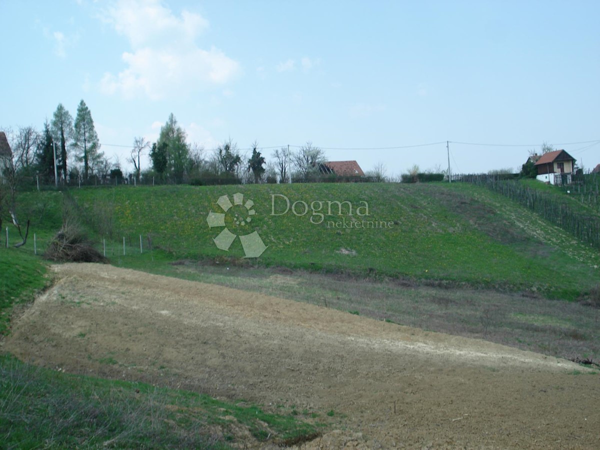 Parcela Naprodaj - VARAŽDINSKA  Gornji Kneginec