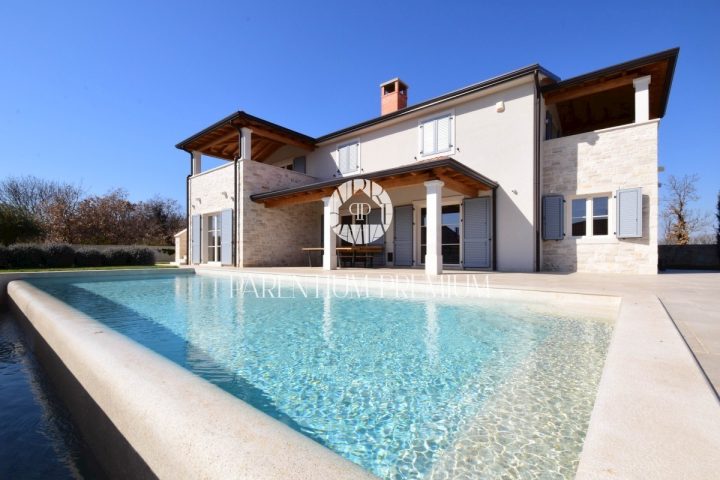Casa in vendita 210 m² – Poreč