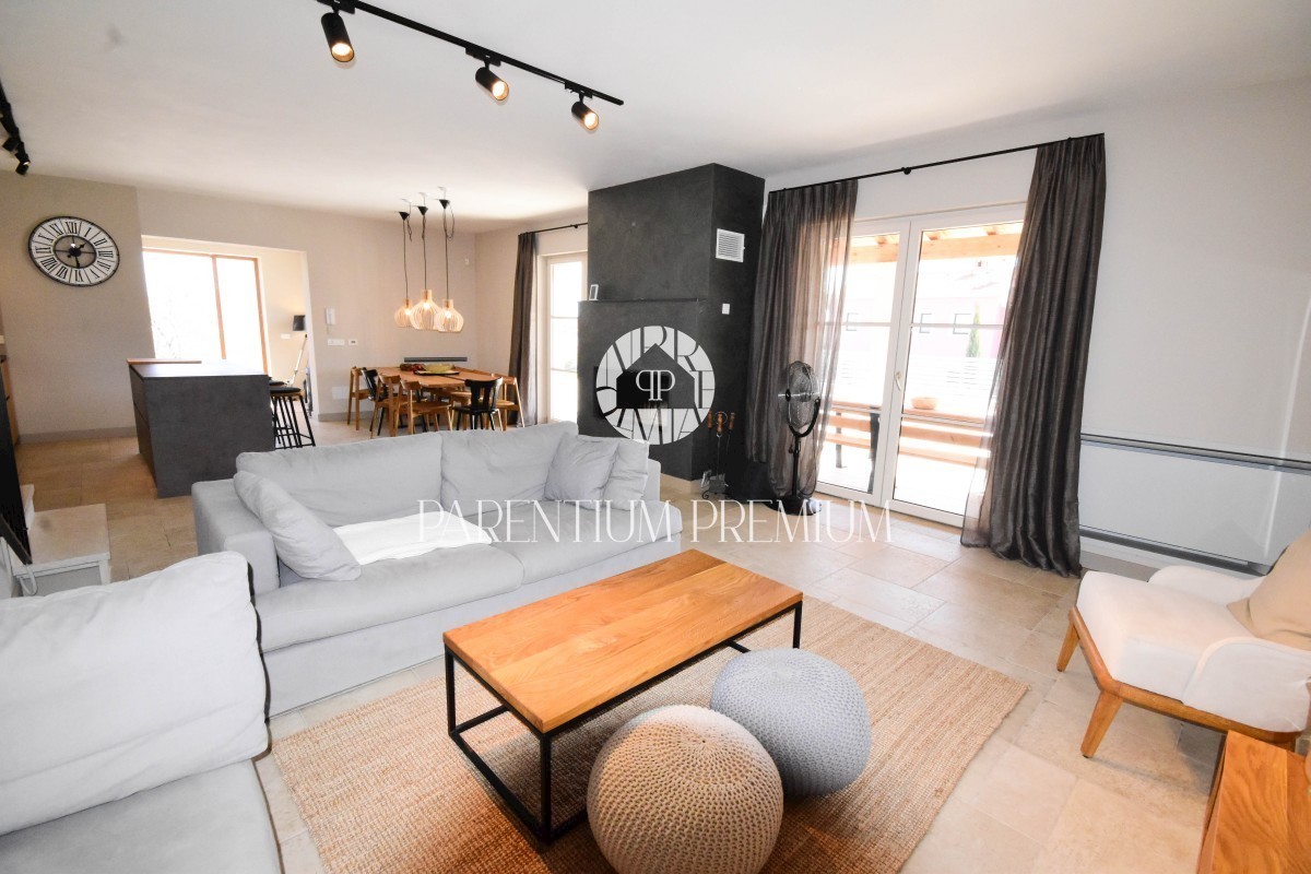Haus Zu verkaufen - ISTARSKA  POREČ 