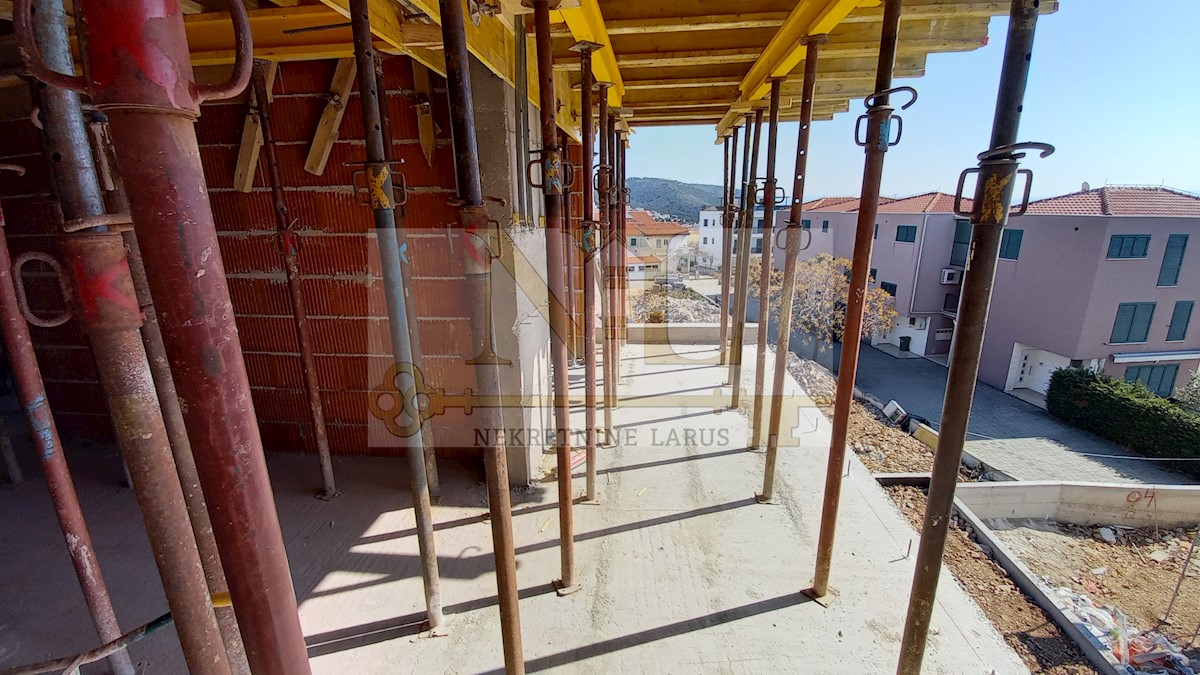 Apartma Naprodaj - SPLITSKO-DALMATINSKA  Čiovo