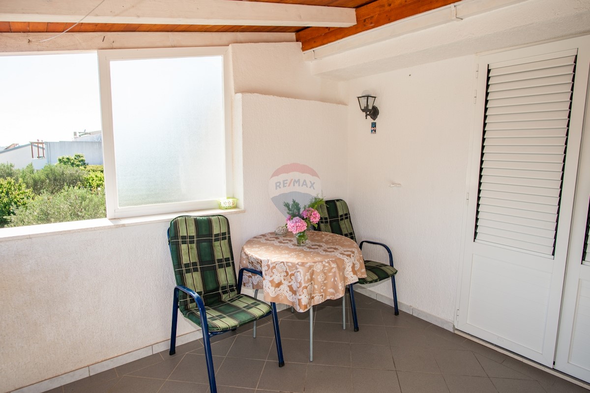 House For sale - ŠIBENSKO-KNINSKA  ROGOZNICA 