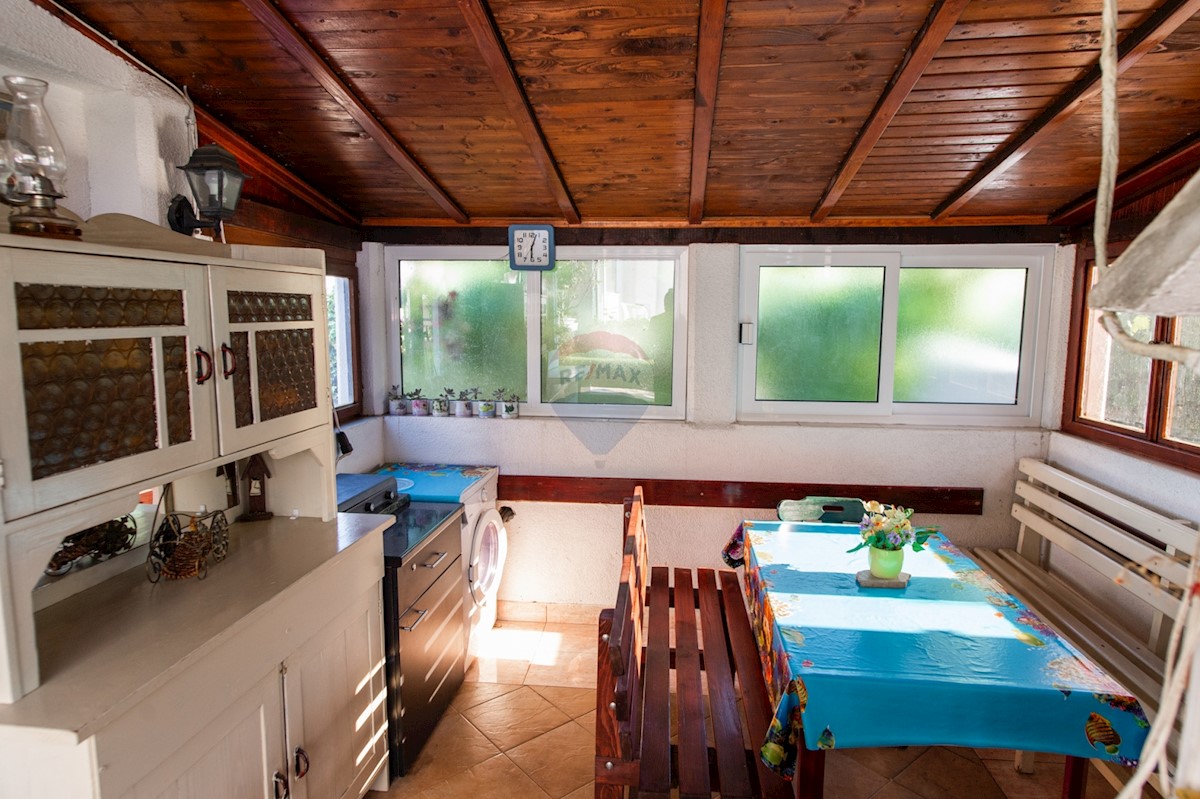 House For sale - ŠIBENSKO-KNINSKA  ROGOZNICA 