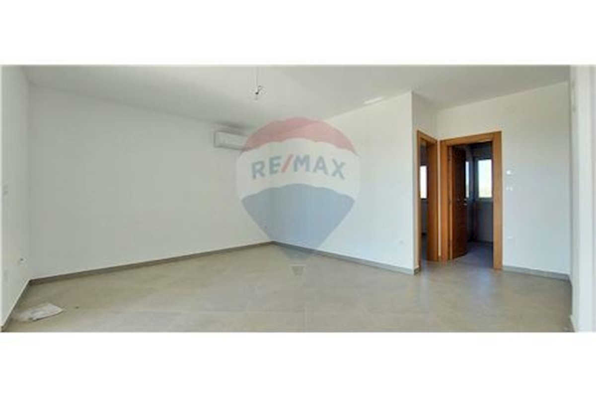 Flat For sale - ŠIBENSKO-KNINSKA  PRIMOŠTEN 