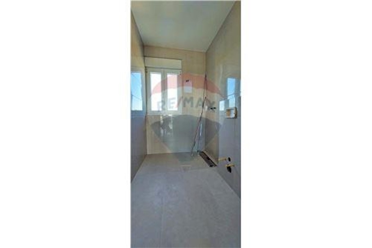 Flat For sale - ŠIBENSKO-KNINSKA  PRIMOŠTEN 