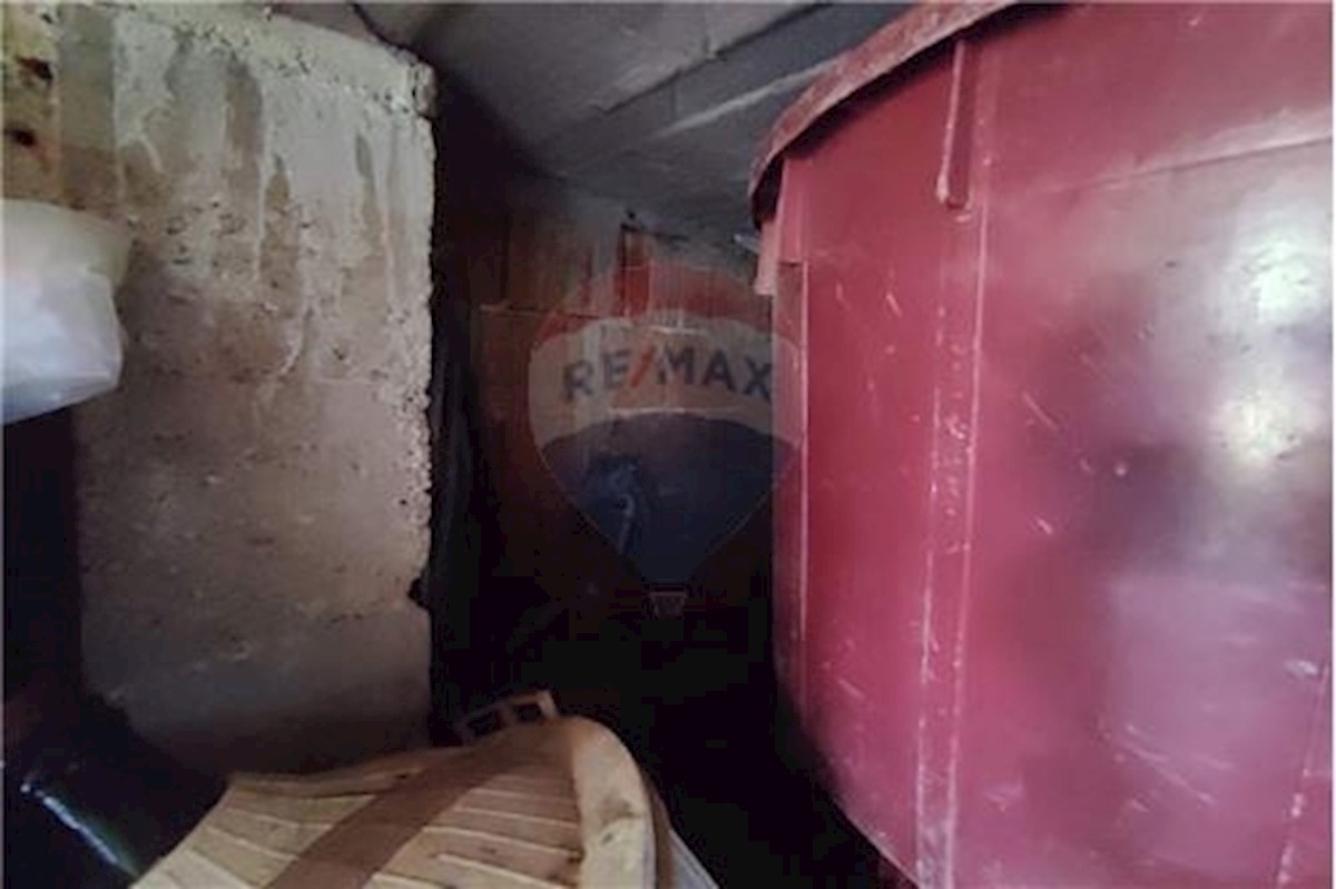 House For sale - ŠIBENSKO-KNINSKA  TRIBUNJ 
