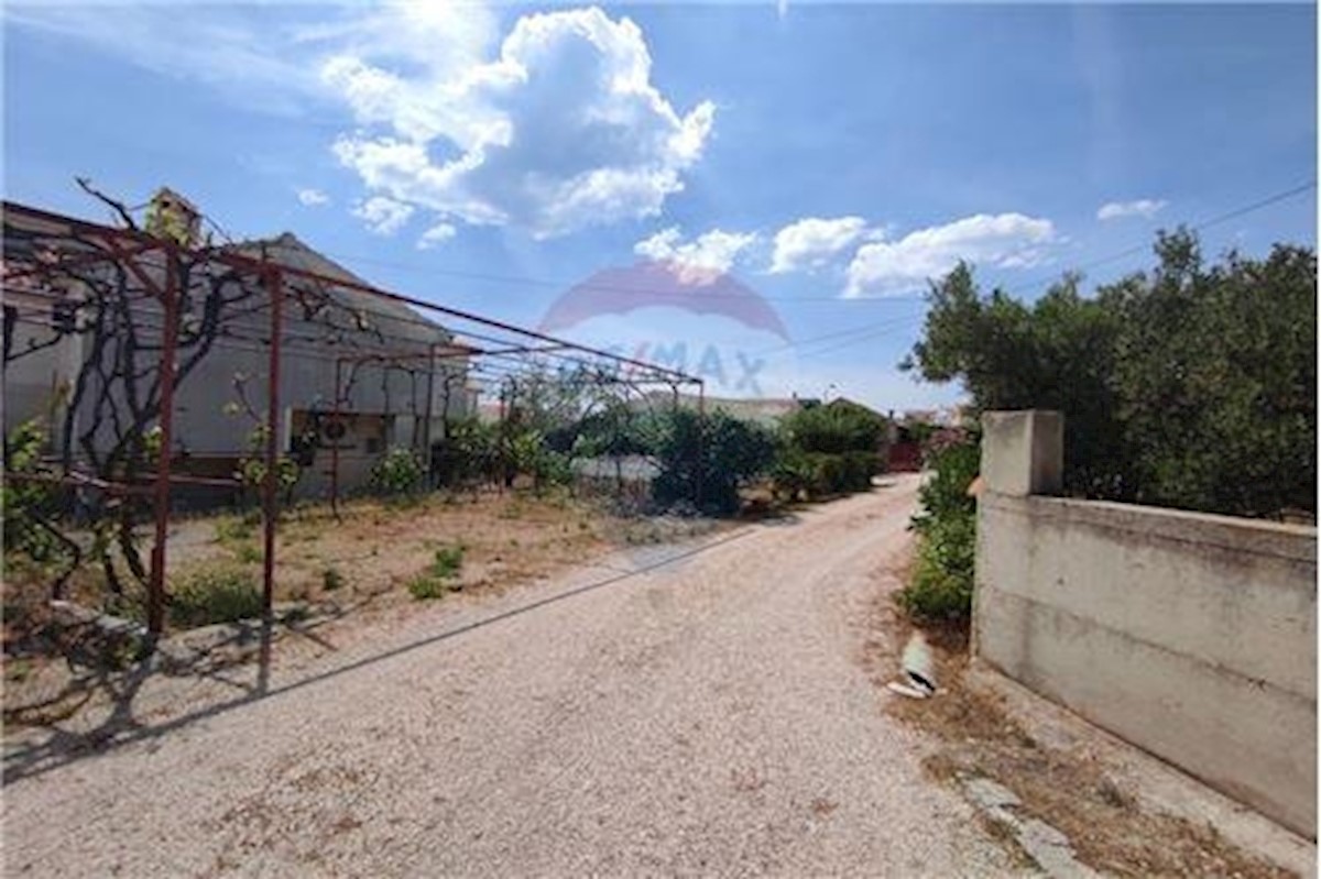 House For sale - ŠIBENSKO-KNINSKA  TRIBUNJ 