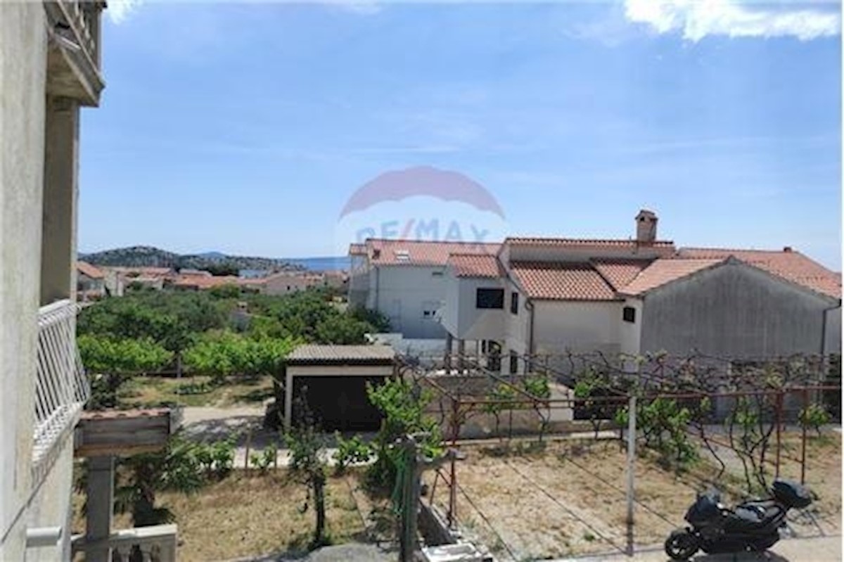 House For sale - ŠIBENSKO-KNINSKA  TRIBUNJ 