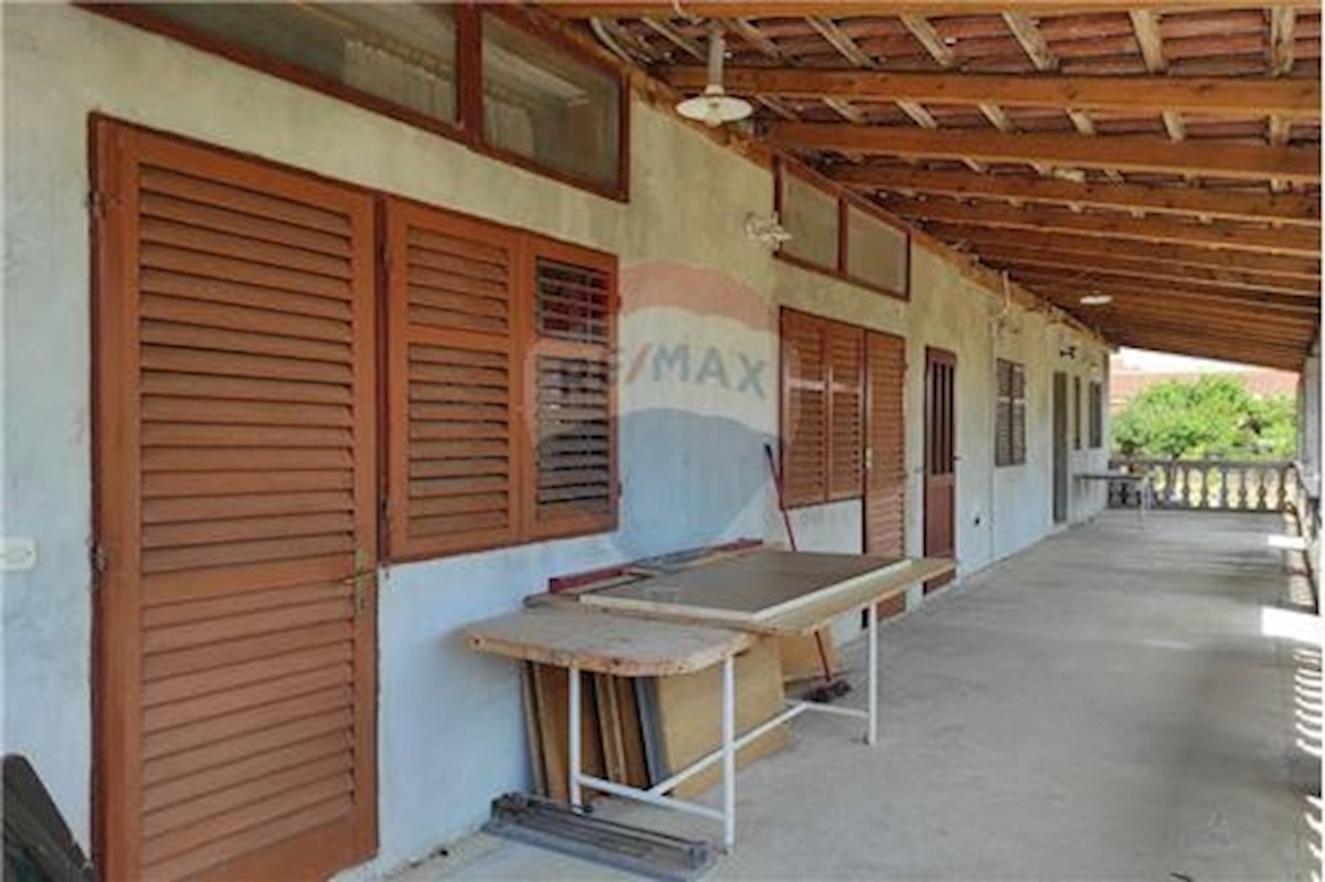 House For sale - ŠIBENSKO-KNINSKA  TRIBUNJ 