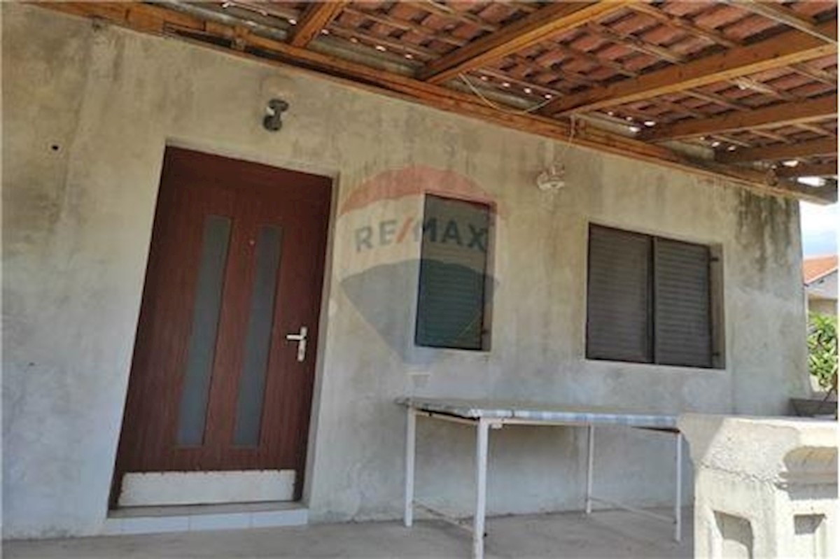 House For sale - ŠIBENSKO-KNINSKA  TRIBUNJ 