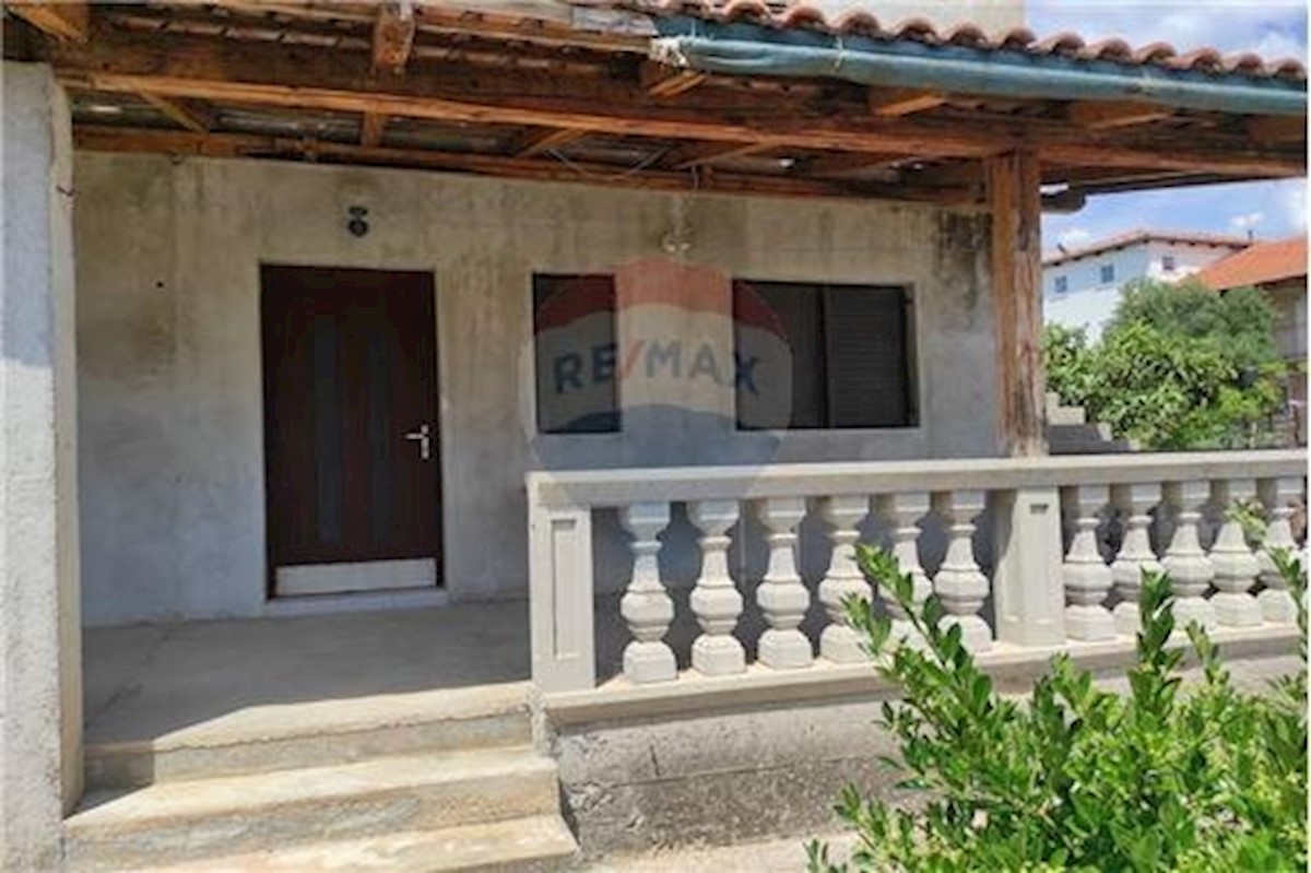 House For sale - ŠIBENSKO-KNINSKA  TRIBUNJ 