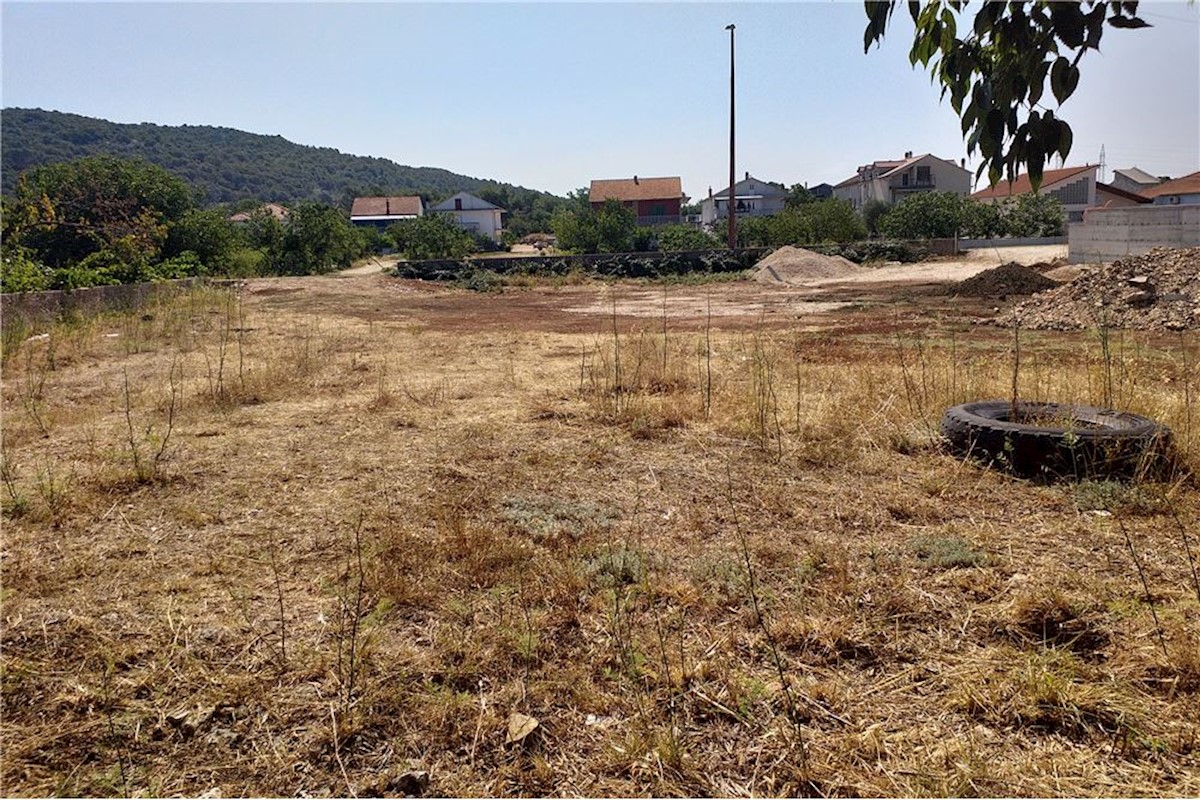 Grundstück Zu verkaufen - ŠIBENSKO-KNINSKA  ŠIBENIK 