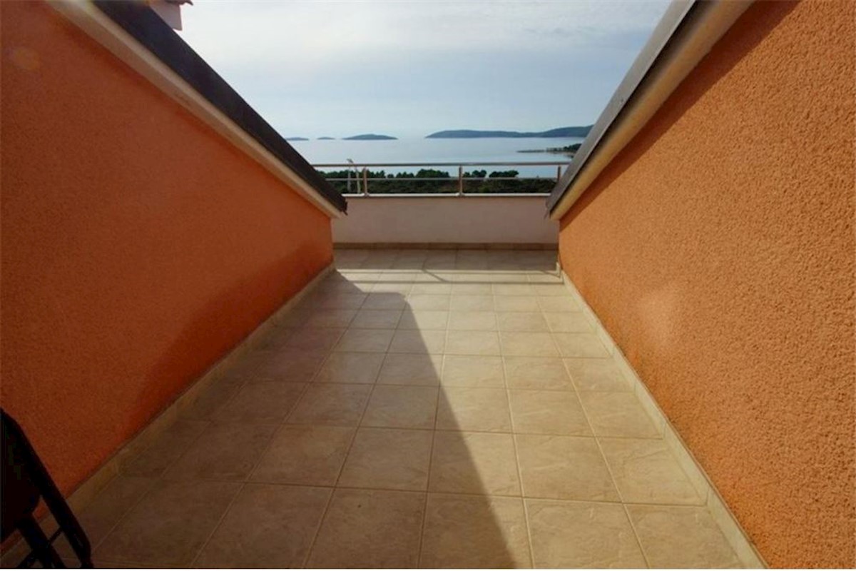 Apartment Zu verkaufen - ŠIBENSKO-KNINSKA  ŠIBENIK 