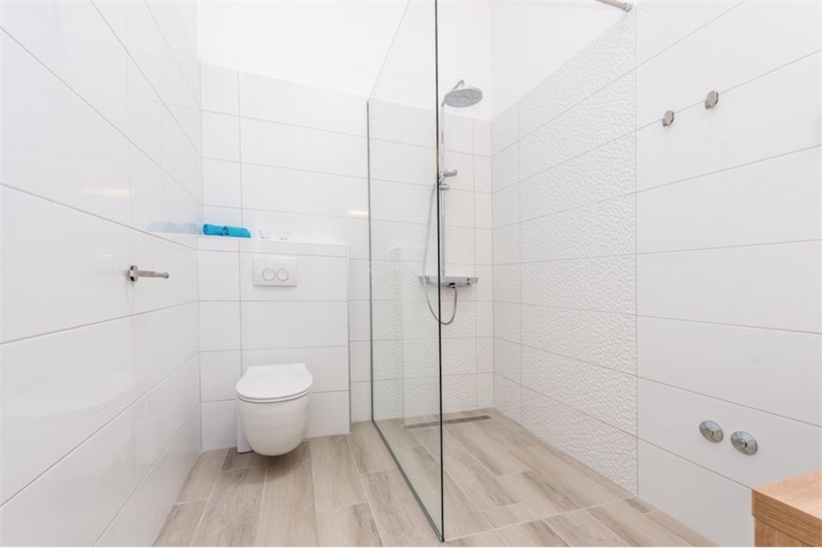 Haus Zu verkaufen - ŠIBENSKO-KNINSKA  ŠIBENIK 