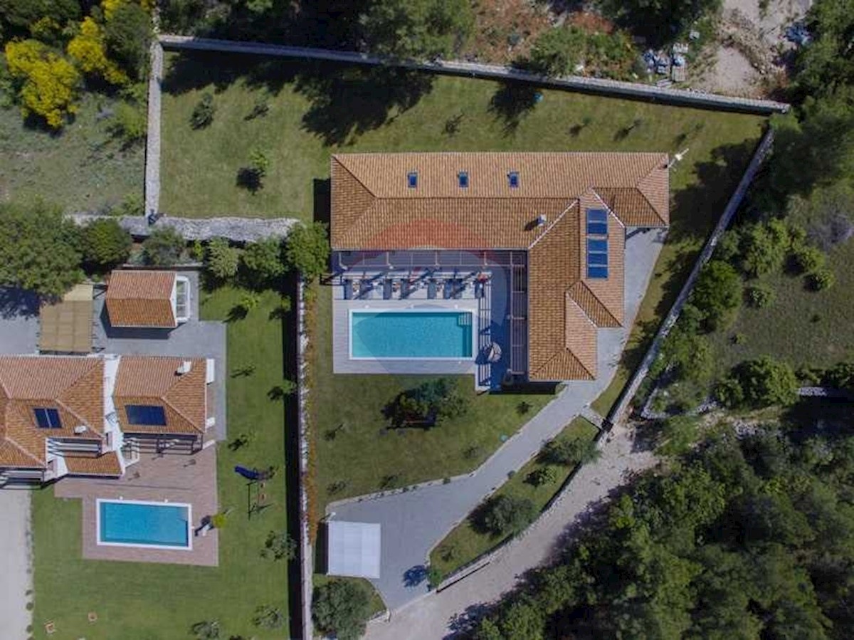 Haus Zu verkaufen - ŠIBENSKO-KNINSKA  ŠIBENIK 