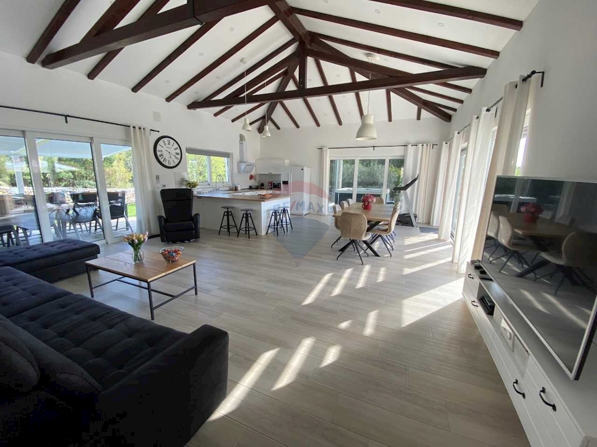 Haus Zu verkaufen - ŠIBENSKO-KNINSKA  ŠIBENIK 