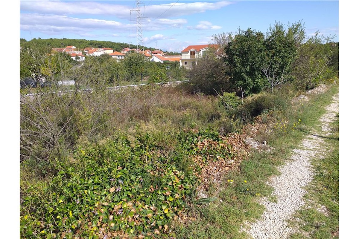 Zemljište Na prodaju - ŠIBENSKO-KNINSKA  ŠIBENIK 