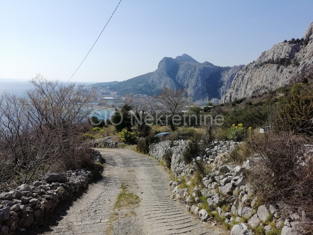 Działka Na sprzedaż - SPLITSKO-DALMATINSKA OMIŠ