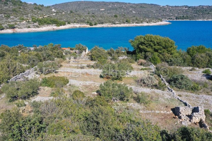 Pozemek na prodej 1609 m² – Drvenik Veliki