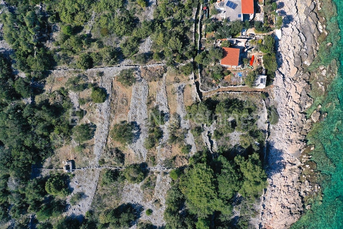 Land For sale - SPLITSKO-DALMATINSKA  TROGIR 