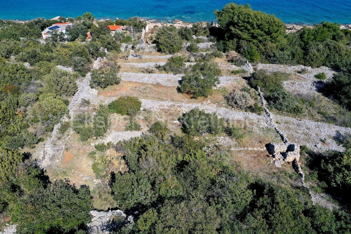 Land For sale - SPLITSKO-DALMATINSKA  TROGIR 