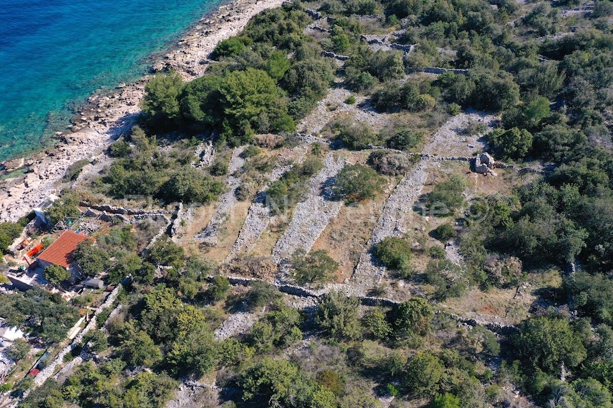 Land For sale - SPLITSKO-DALMATINSKA  TROGIR 