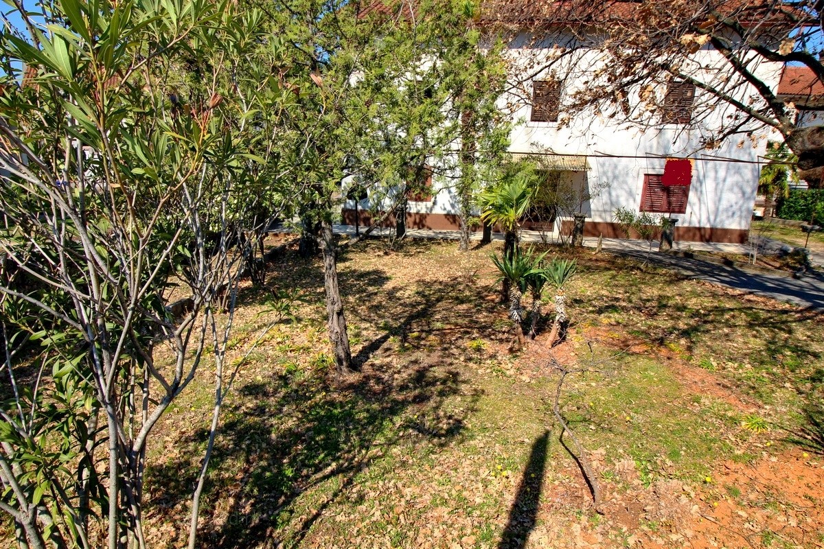 Dom Na predaj - PRIMORSKO-GORANSKA  KRK 