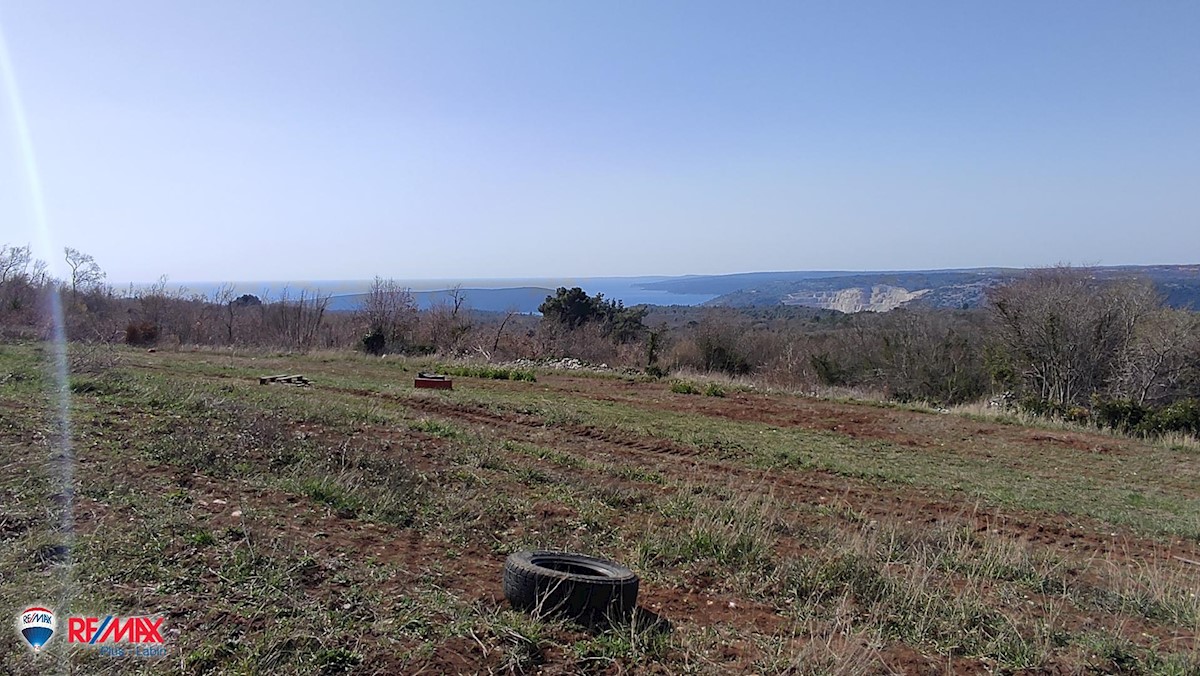 Land For sale - ISTARSKA  RAŠA 