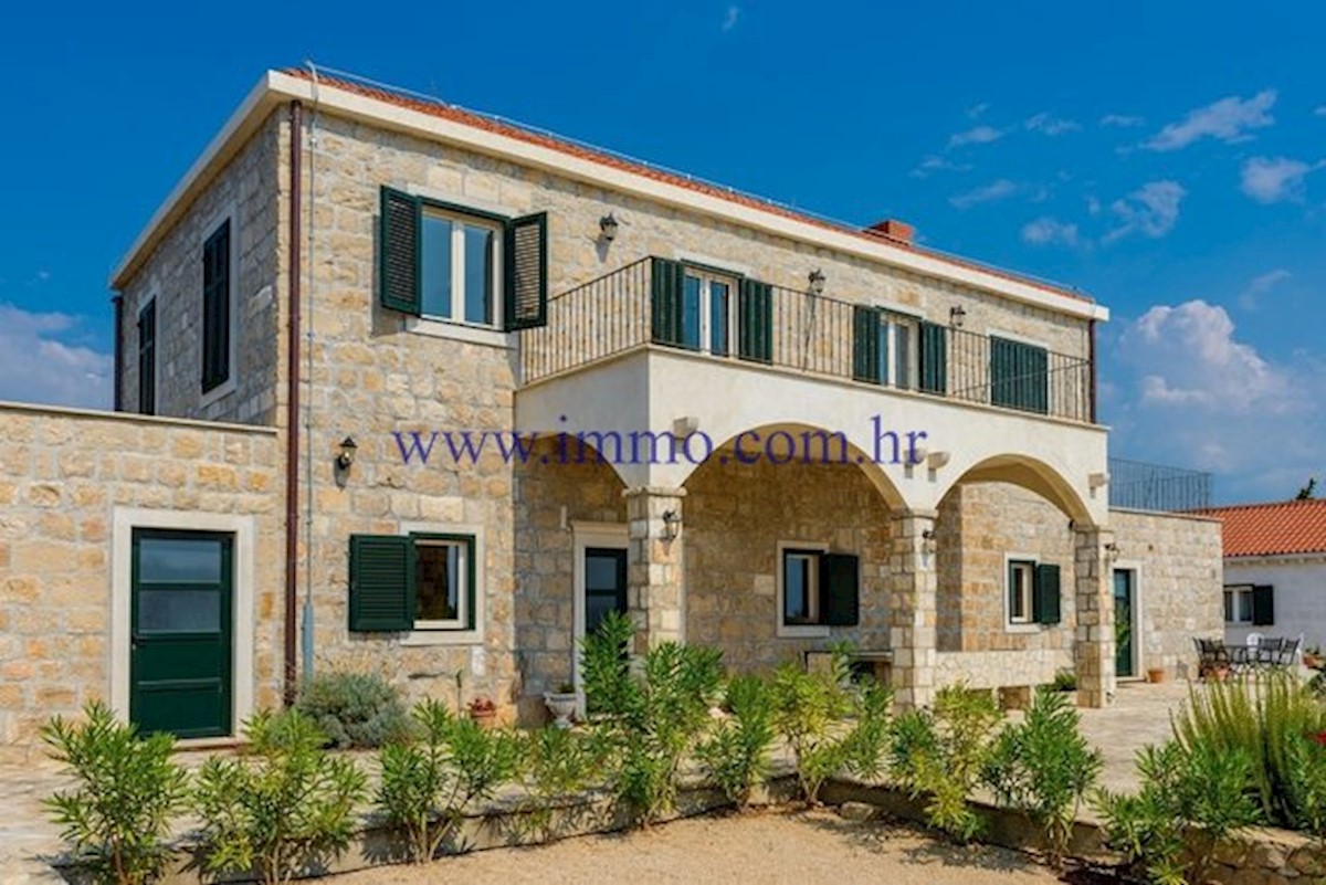 Maison À vendre - DUBROVAČKO-NERETVANSKA  DUBROVNIK 