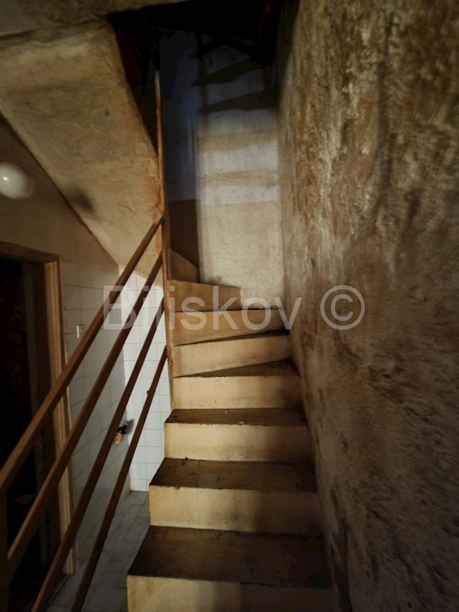 House For sale - SPLITSKO-DALMATINSKA TROGIR