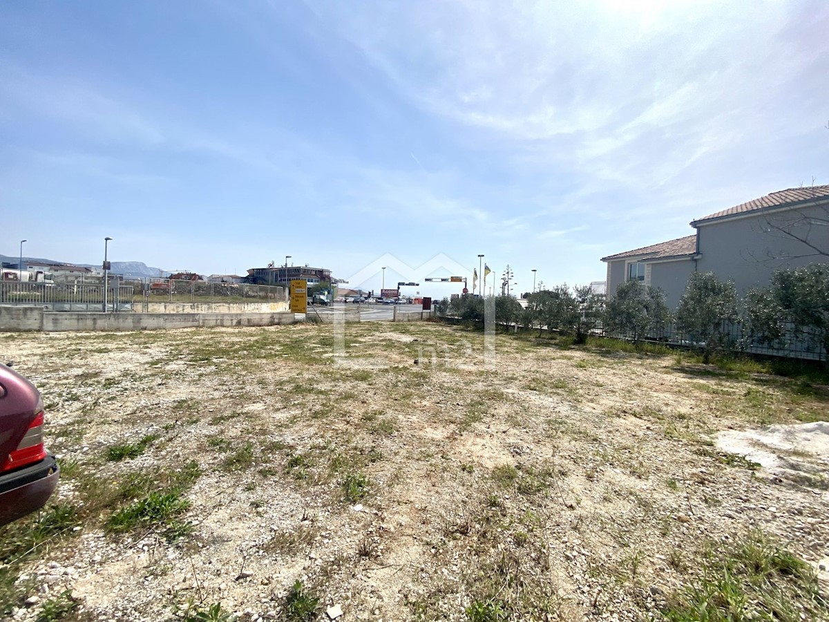 Land For sale - SPLITSKO-DALMATINSKA  TROGIR 