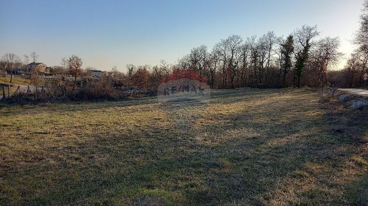 Land For sale - ISTARSKA  KANFANAR 