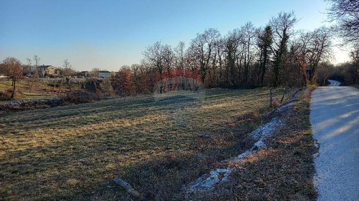 Parcela Naprodaj - ISTARSKA  Kanfanar