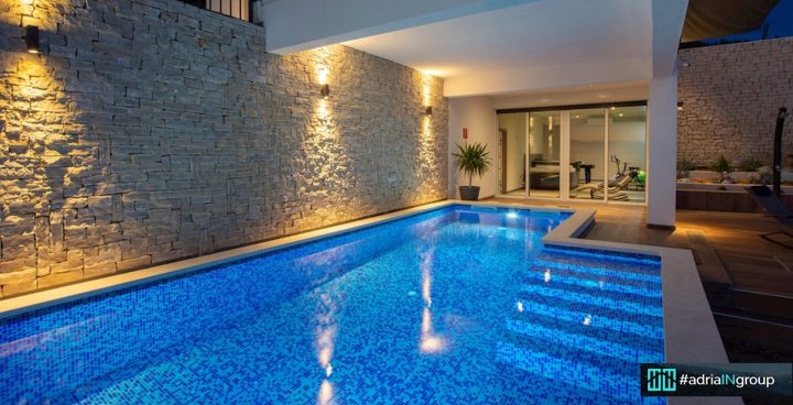 Casa in vendita 252 m² – Okrug Donji