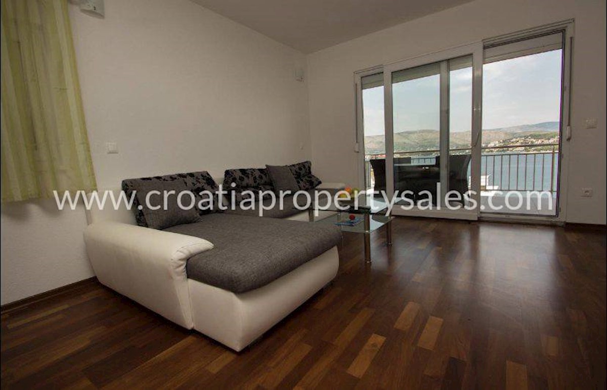 Casa In vendita - SPLITSKO-DALMATINSKA  TROGIR 