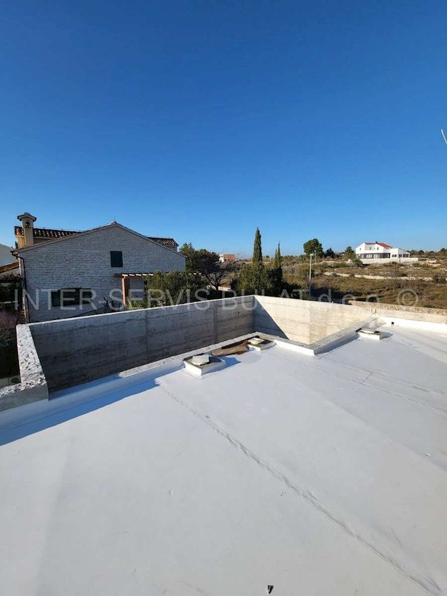 House For sale - ŠIBENSKO-KNINSKA  VODICE 