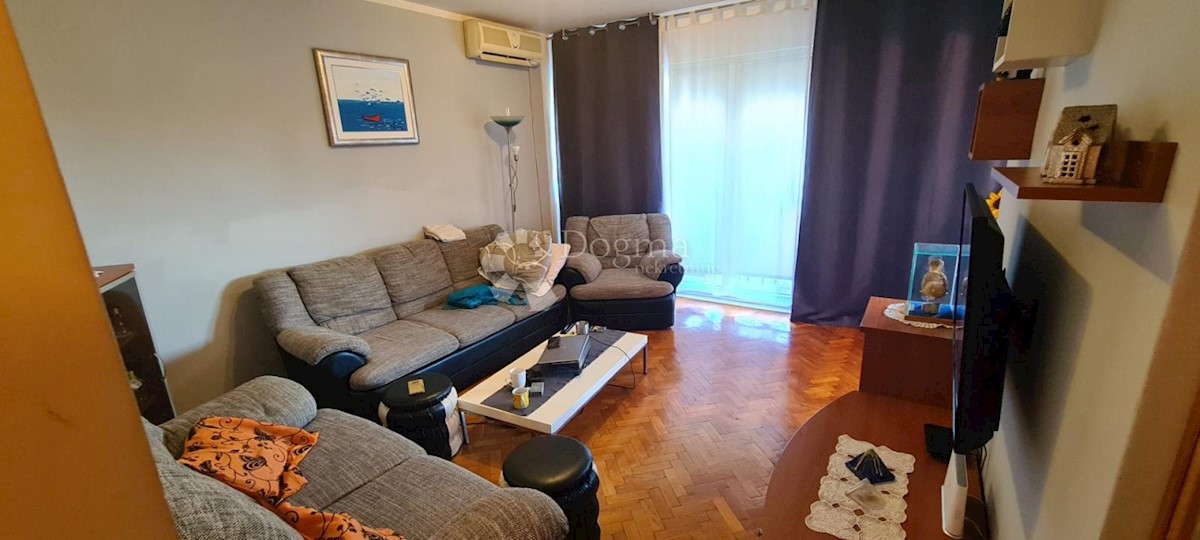 Apartment Zu verkaufen - PRIMORSKO-GORANSKA  LOVRAN 