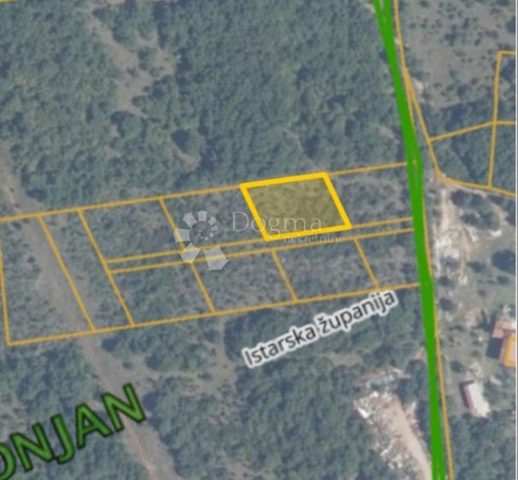 Land for sale 1191 m² – Gajana