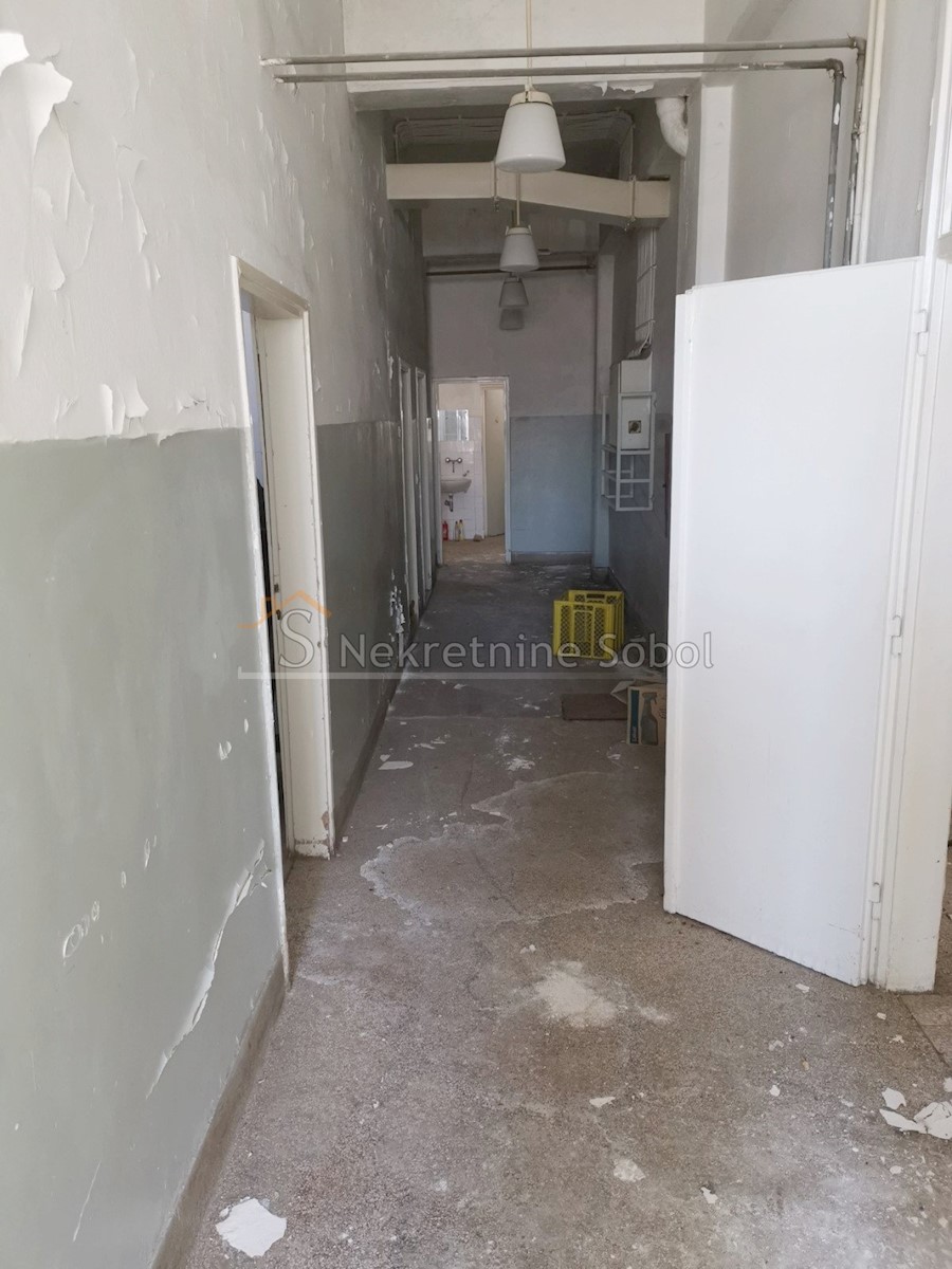 Business premises For rent - PRIMORSKO-GORANSKA MALI LOŠINJ