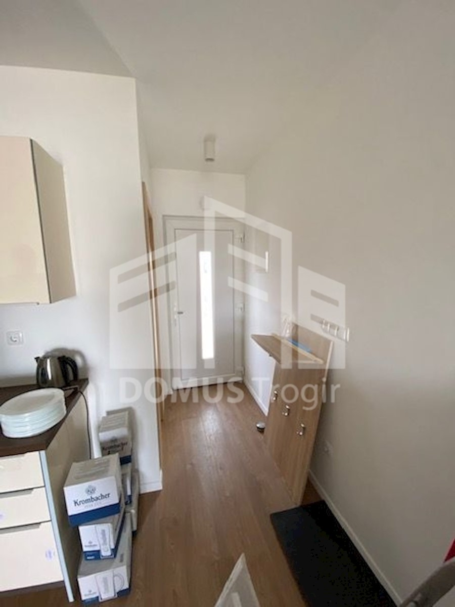 Apartma Na predaj - SPLITSKO-DALMATINSKA  ČIOVO 