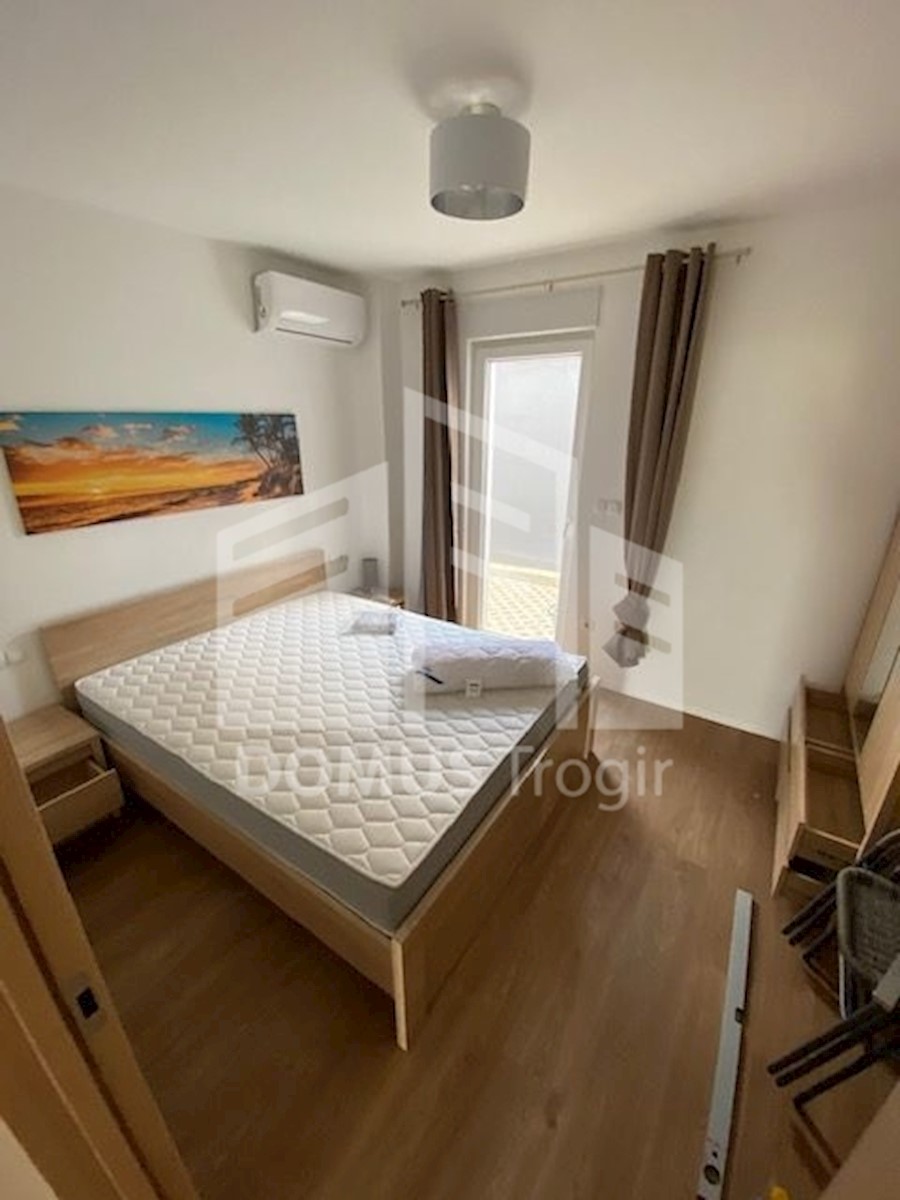 Apartma Na predaj - SPLITSKO-DALMATINSKA  ČIOVO 